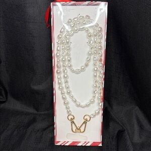 Elegant Pearl with Gold Clasp Crossbody Strap for Phone or Purse